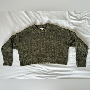 AE Crew Neck Crop Sweater